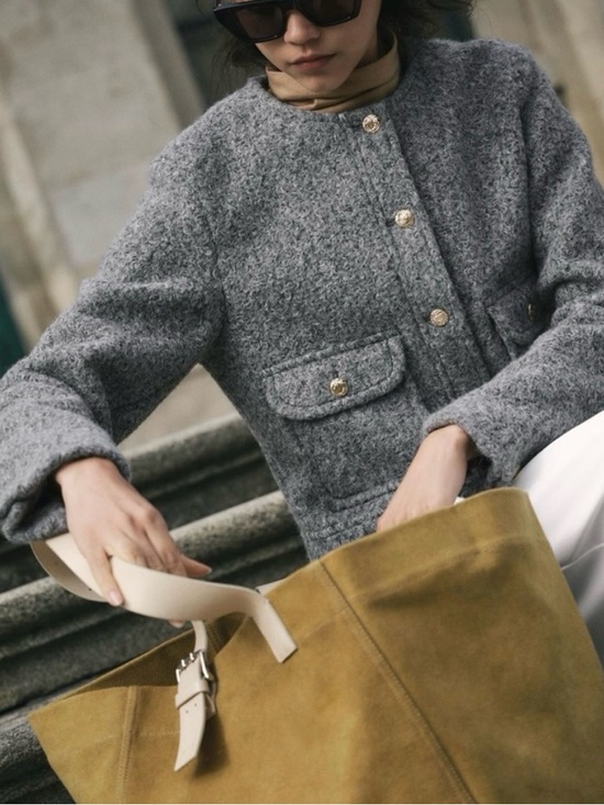 Zara Jackets & Blazers - ZARA BLOGGER FAVORITE SHORT BOUCLÉ JACKET SIZE L